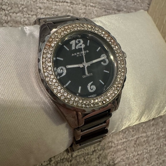 Akribos XXIV women’s embellished watch - Picture 1 of 5
